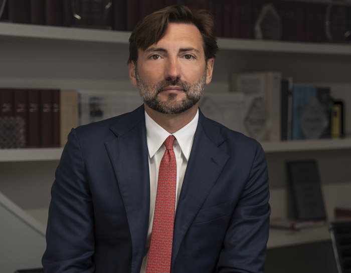 Rappresentazione simbolica del salario minimo e del lavoro nel settore privato